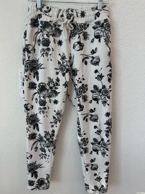 Nostalgia Cream Joggers with Black Floral Print